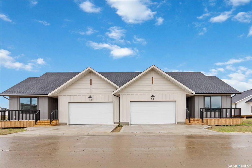 Property Photo: 105 Hathway Crescent 32 SK S7V 0P5