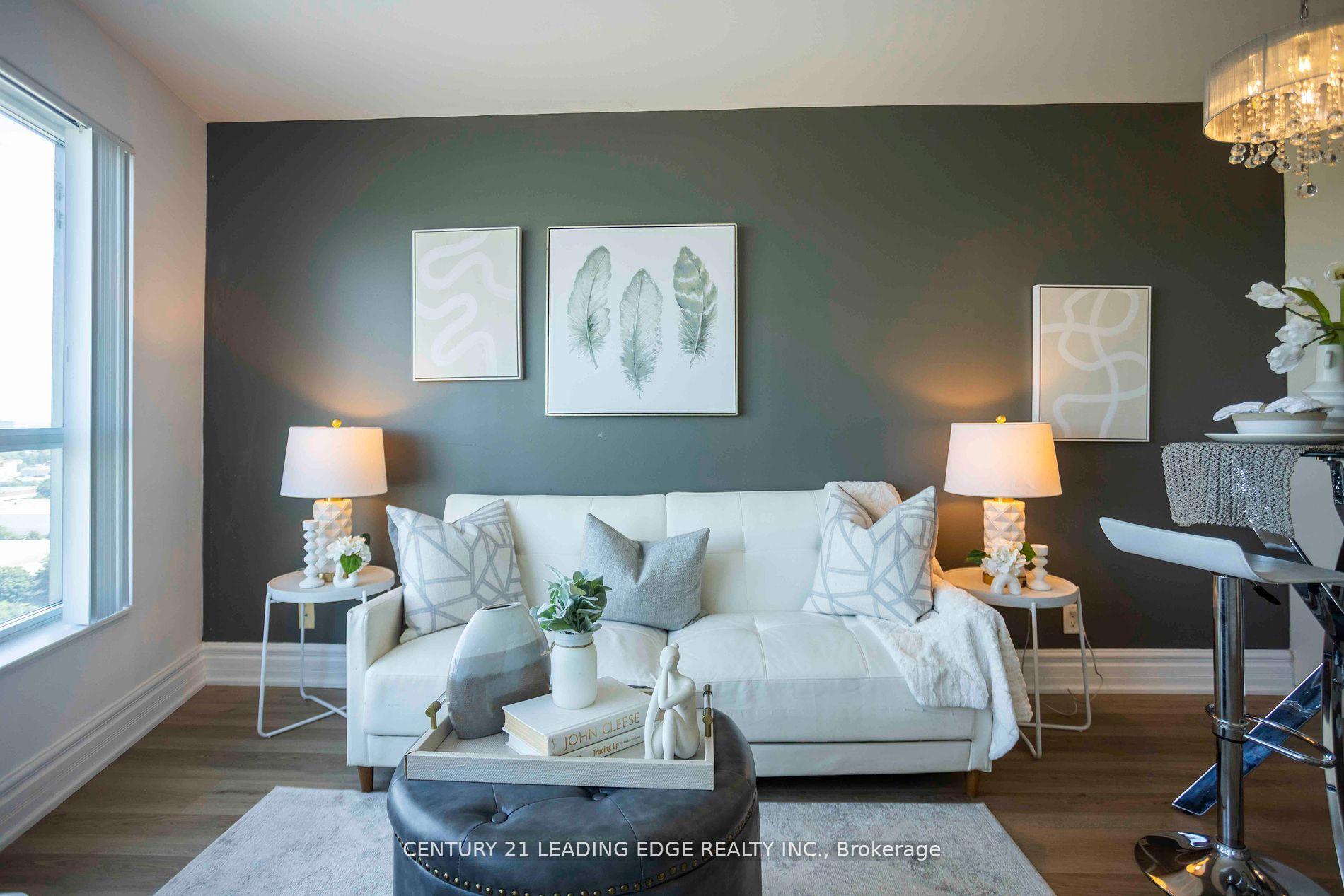 38 Lee Centre Drive 2112  Toronto ON M1H 3J7 photo