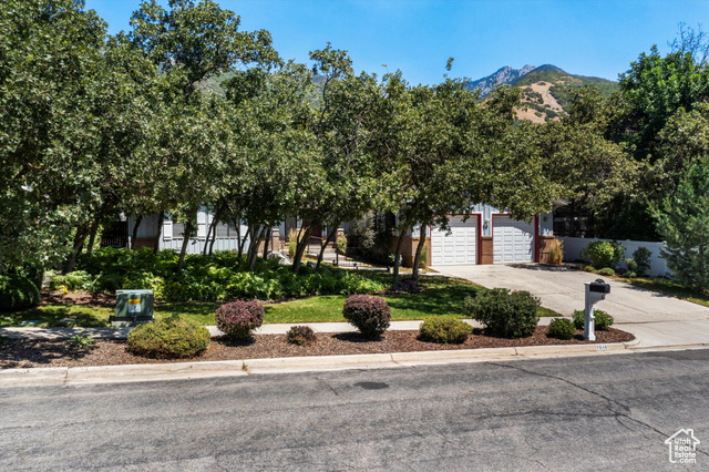 Property Photo:  1840 E Navajo  UT 84403 