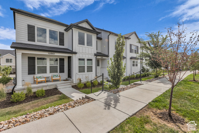 Property Photo: 13963 S Wide Ridge Way UT 84096