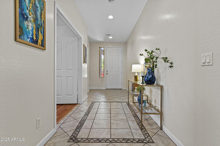 Property Photo:  2604 S Seton Avenue  AZ 85295