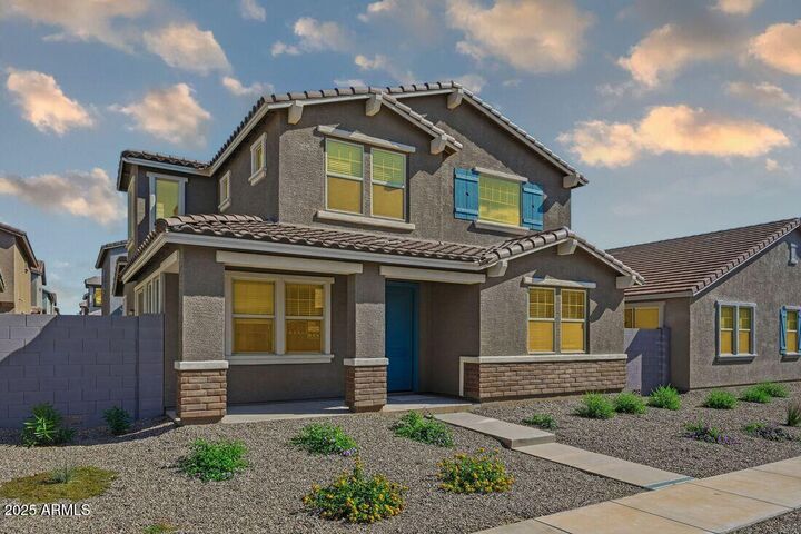 Property Photo:  10002 W Piccadilly Road  AZ 85392 