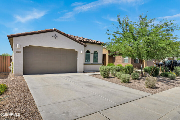 Property Photo:  3522 E Dakota Drive  AZ 85143 