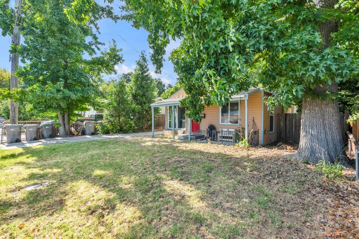 Property Photo:  1908 Evergreen Avenue  CA 95691 
