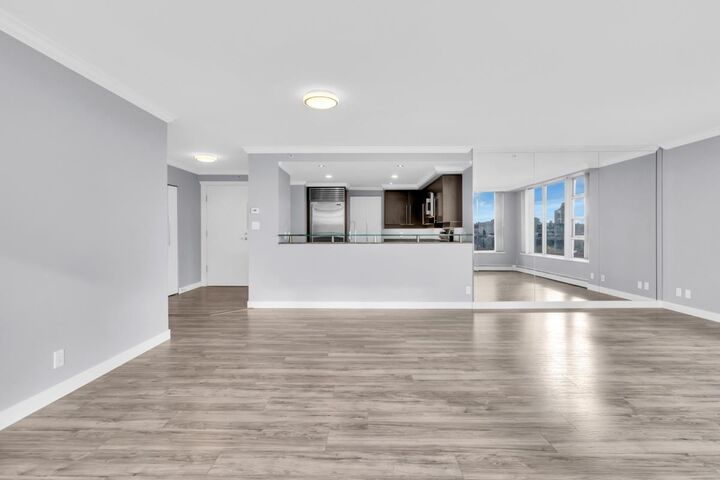 Property Photo:  1228 Marinaside Crescent 1803  BC V6Z 2W4 