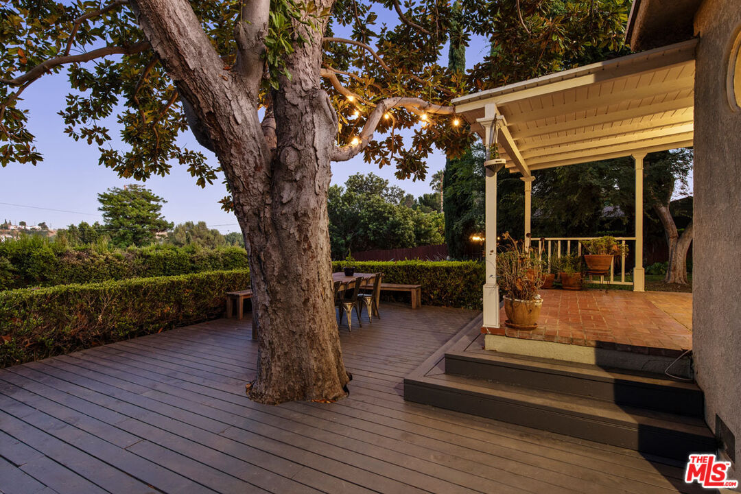 Property Photo: 1080 Pagoda Pl CA 90031