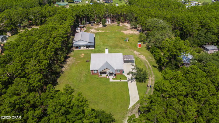 Property Photo:  14015 Sunrise Lane  FL 32409 