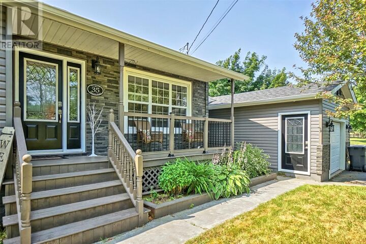 Property Photo: 35 Hearns Road NL A0A 3W0