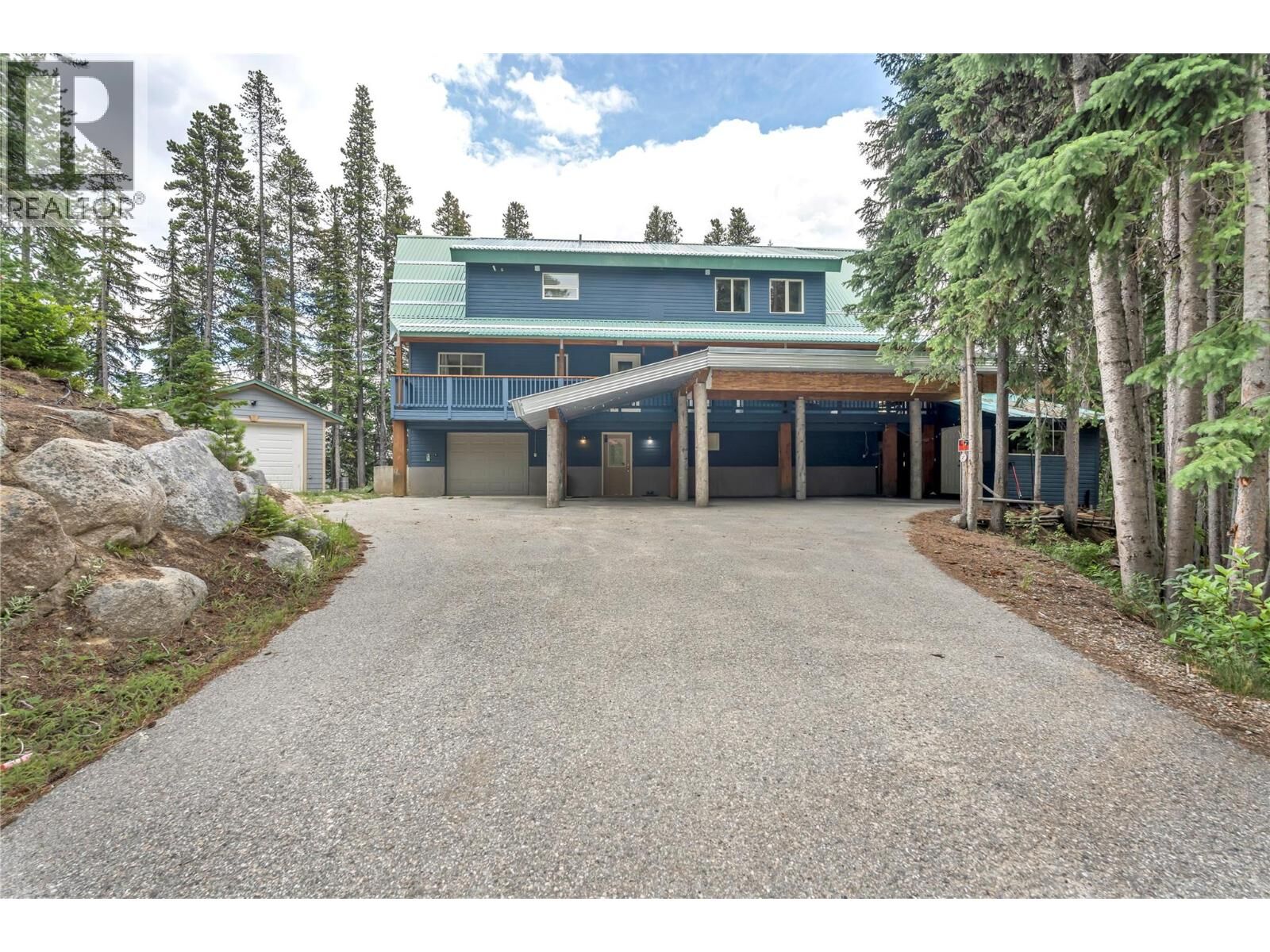 Property Photo: 1417 Apex Mountain Road BC V0X 1N6