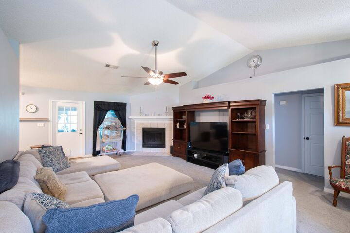 Property Photo: 3147 Hickory Street FL 32566