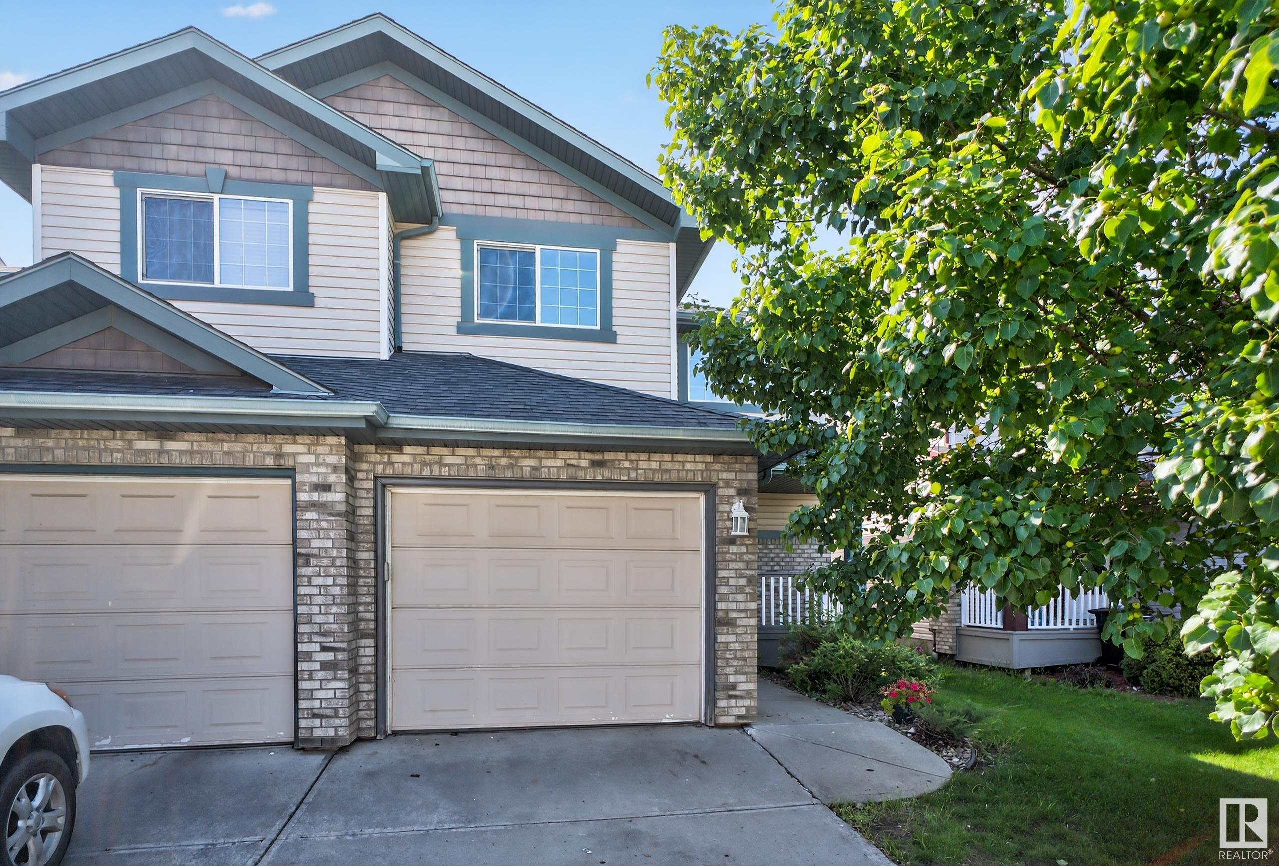 Photo de la propriété:  9135 Scott Crescent NW  AB T6R 0E5 