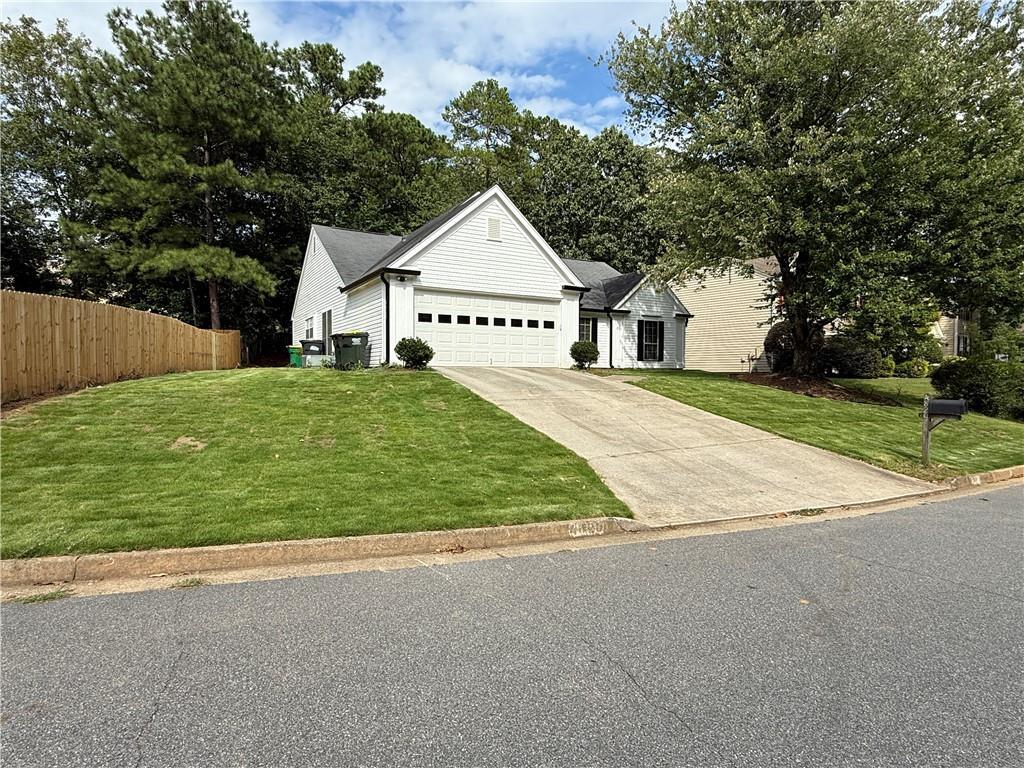 Property Photo: 4820 Tanners Spring Drive GA 30022