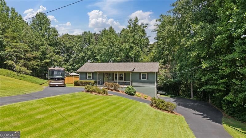 Property Photo: 6009 Hubert Stephens Road GA 30506