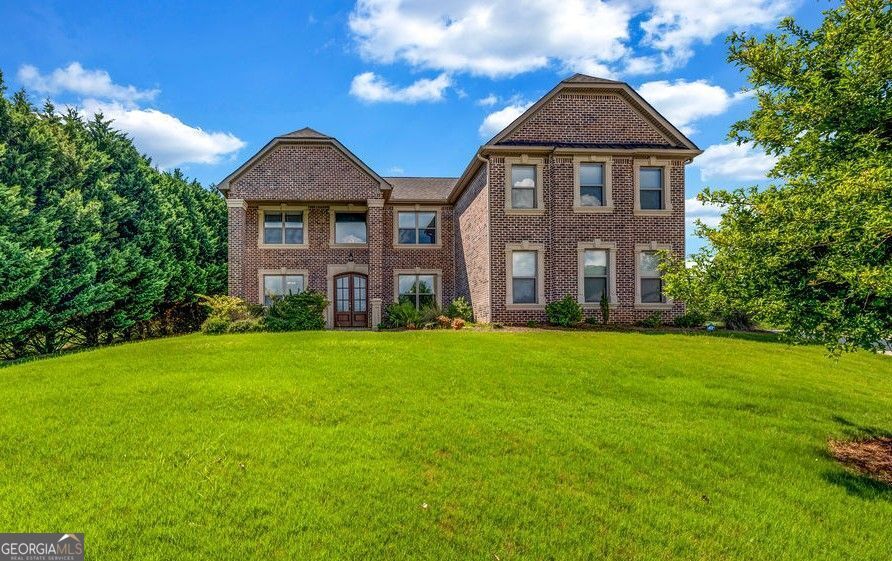 Property Photo:  2606 Bosworth Court NE  GA 30013 