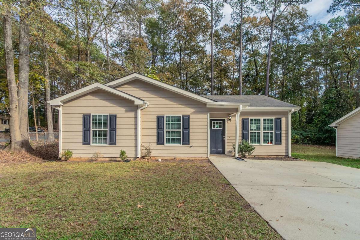 7133 Pineview Drive SW  Covington GA 30014 photo