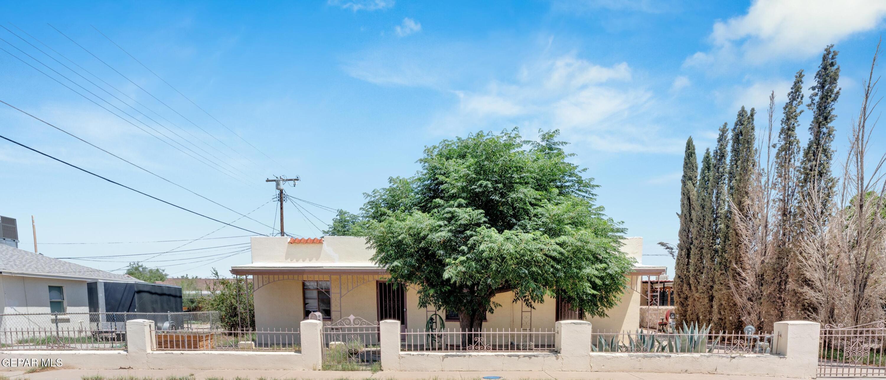 Property Photo: 460 Chesak Circle TX 79905