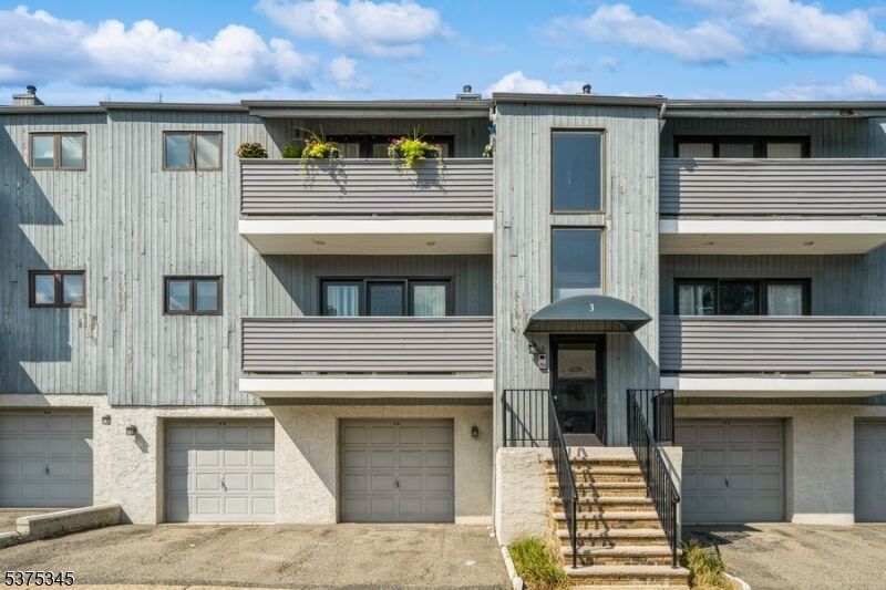 Property Photo: 3 Domessina Ln F4 NJ 07006