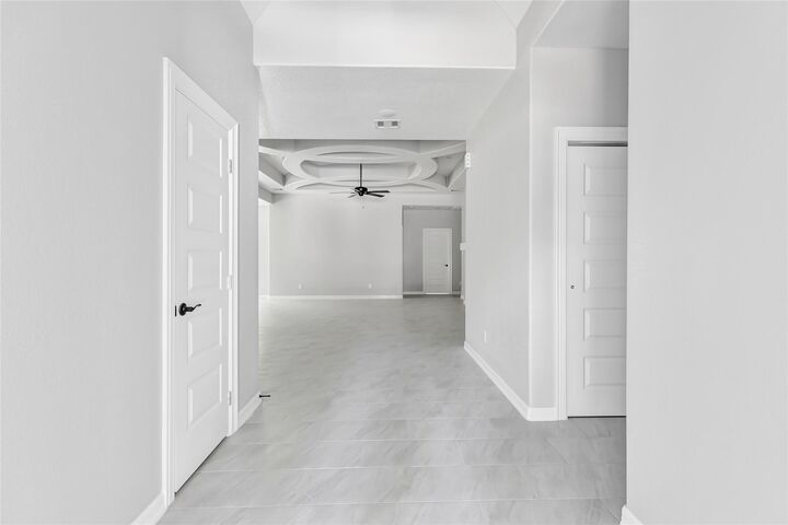 Property Photo:  146 Linden Lane  TX 77575 