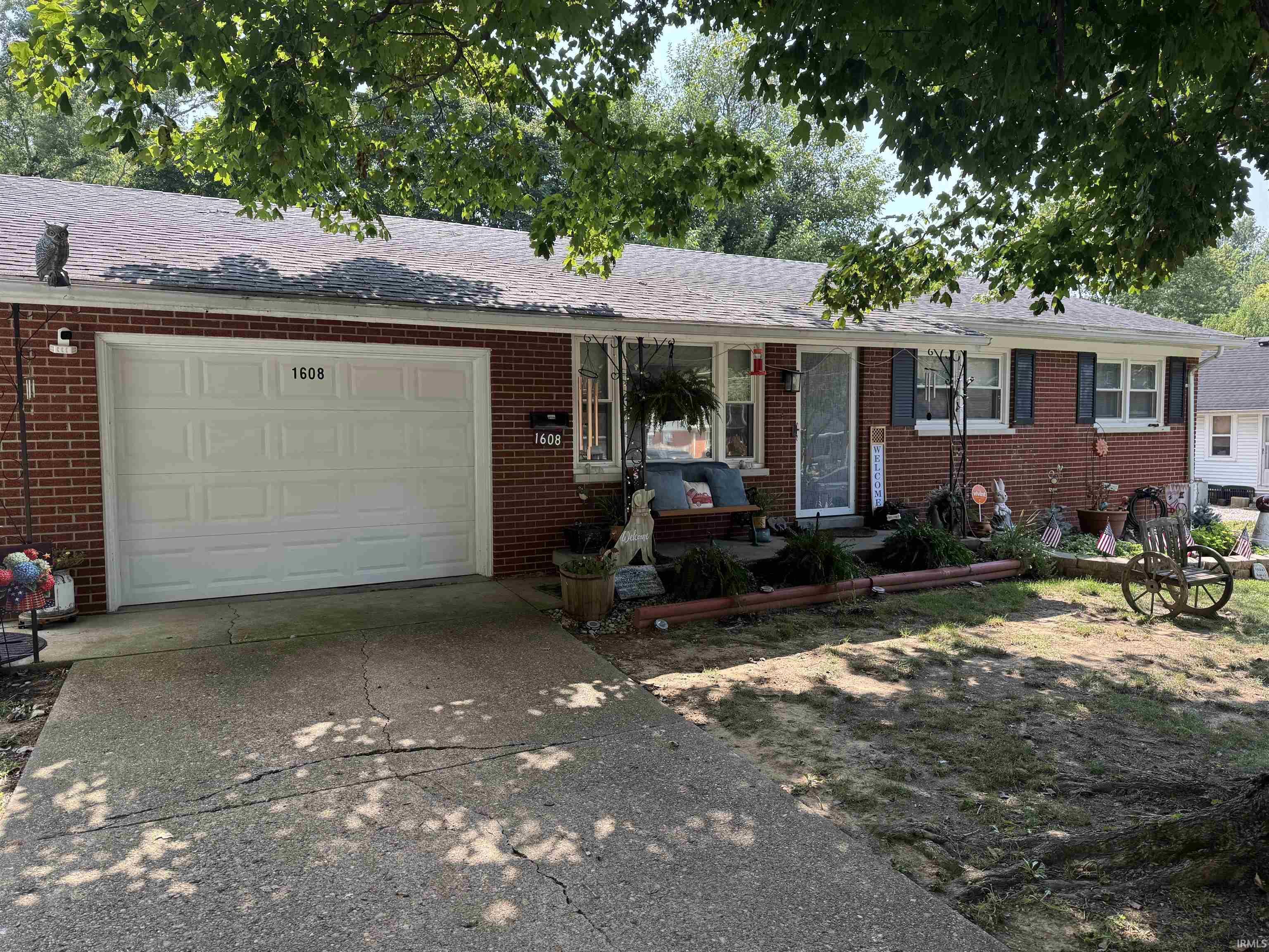 1608 Hicks Drive  Evansville IN 47714 photo