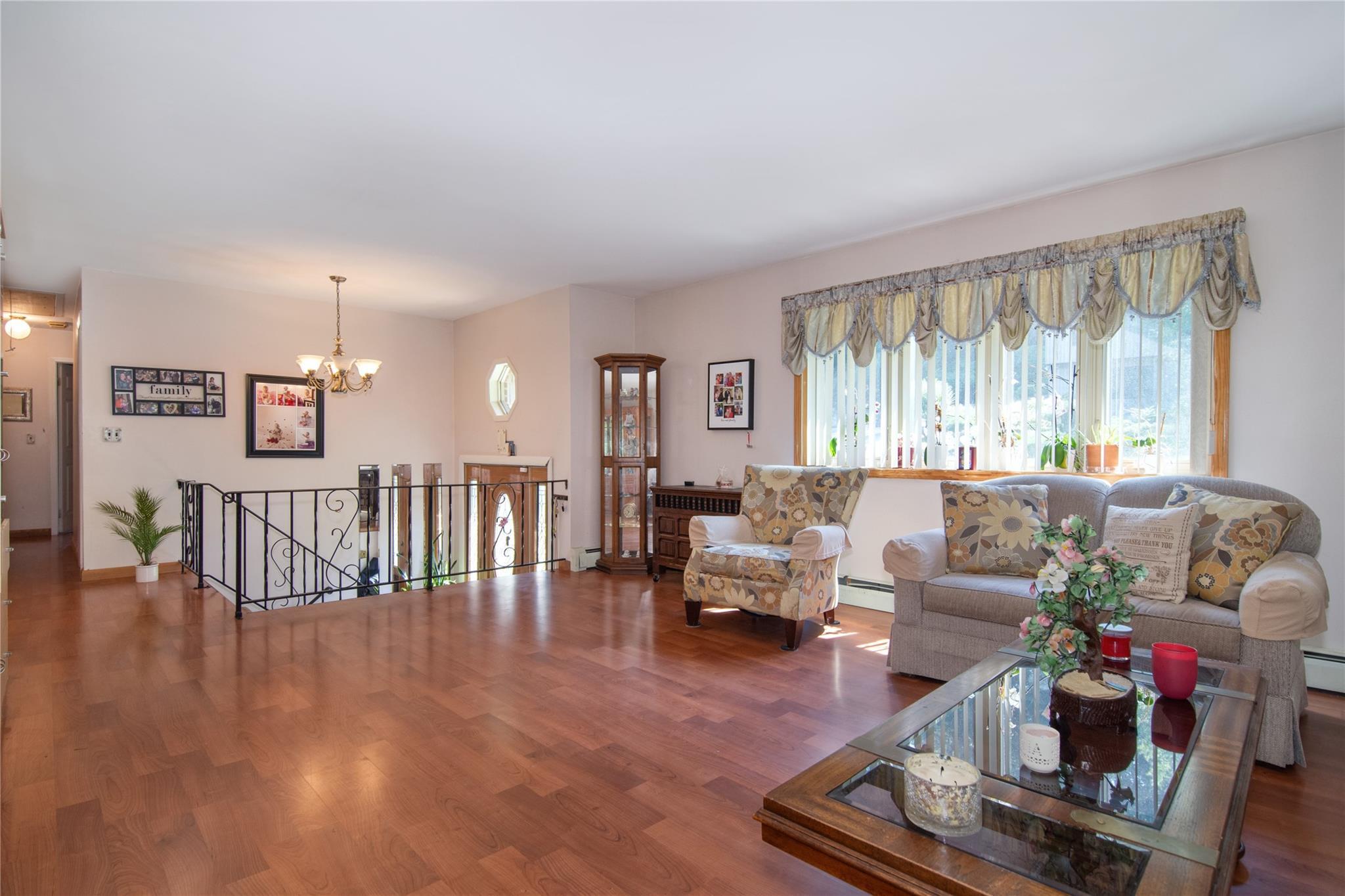 Property Photo:  3 Rosa Drive  NY 10607 