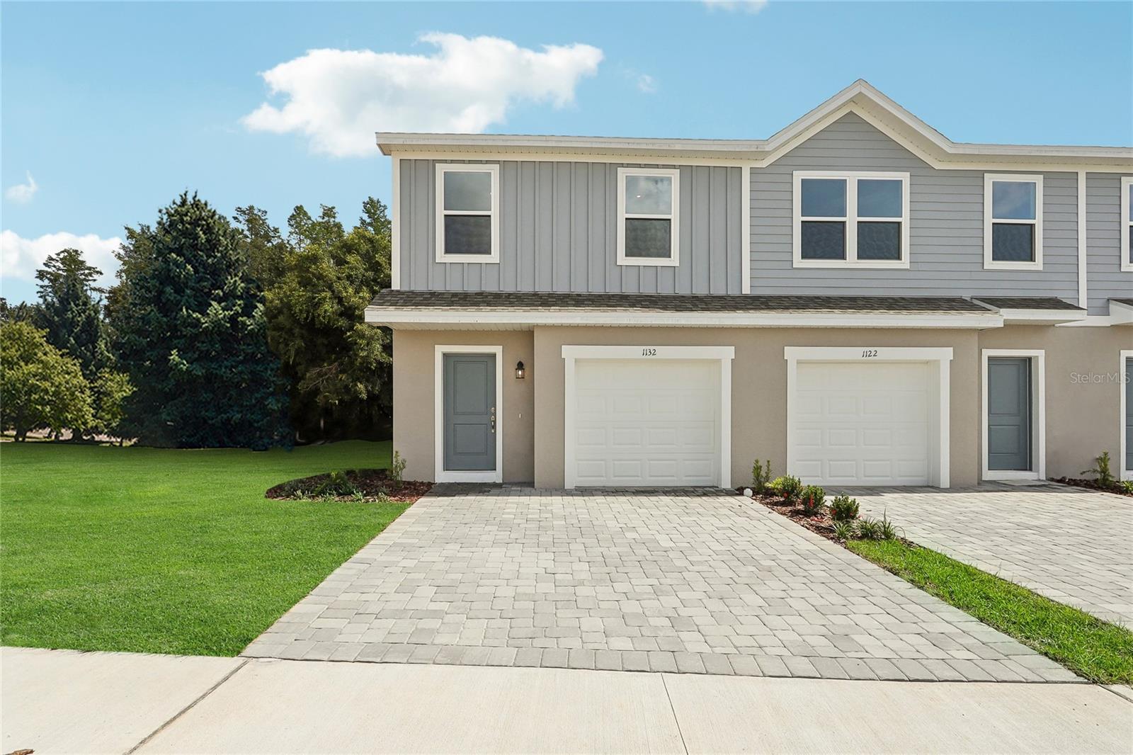 1602 Fan Palm Drive  Davenport FL 33897 photo