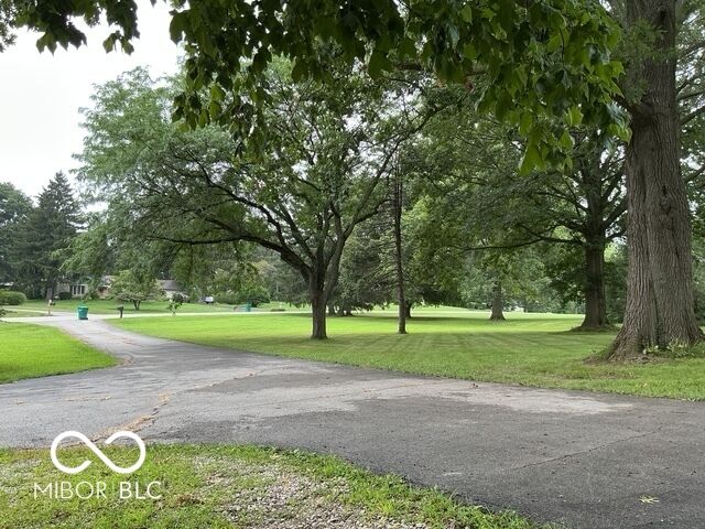 Property Photo: 118 Mill Farm Road IN 46062