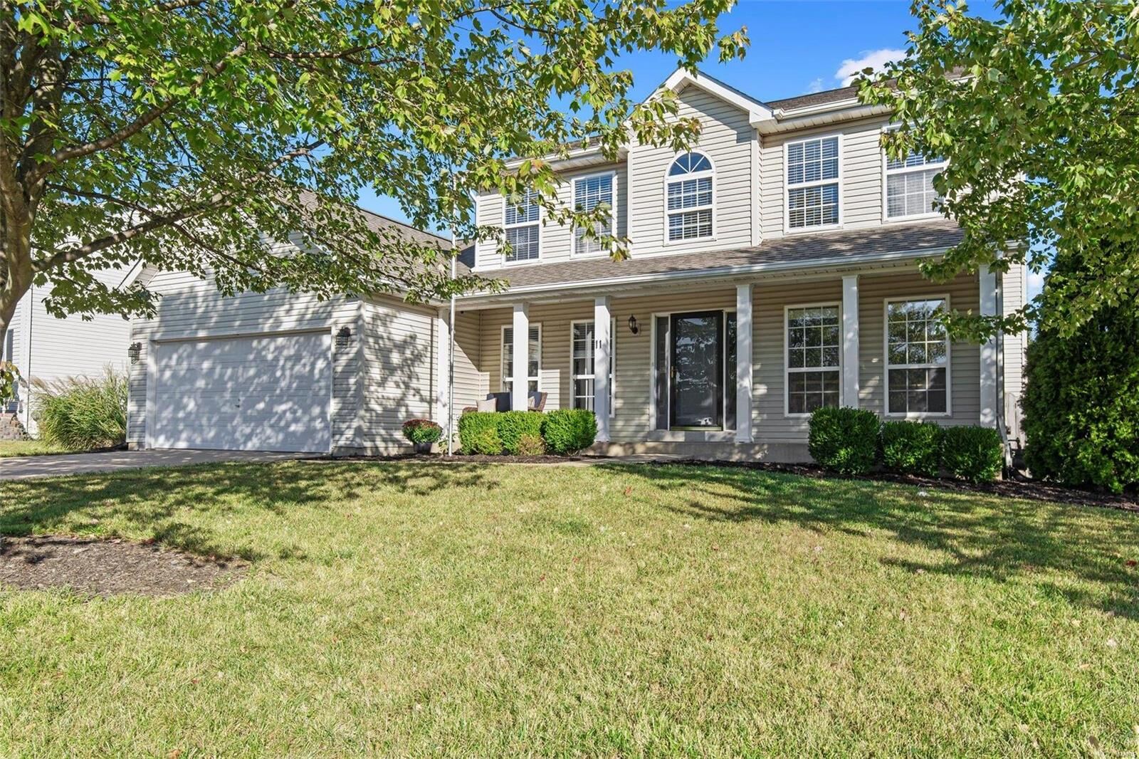 Property Photo: 11 Revolutionary Way Court MO 63366