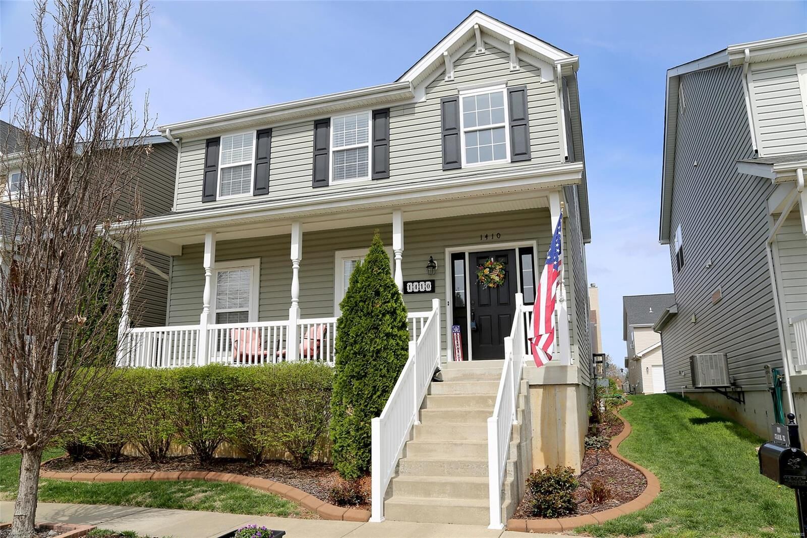 Property Photo:  1410 Colonial Drive  MO 63304 