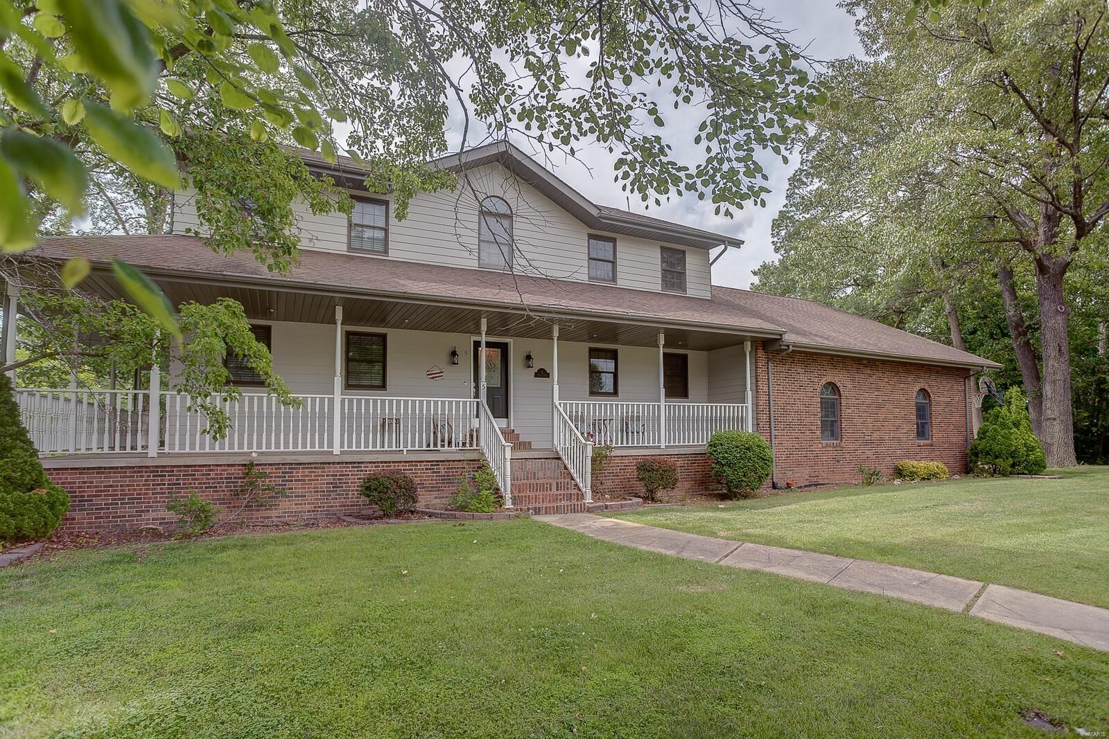 Property Photo:  5 Sugarpine Court  IL 62226 