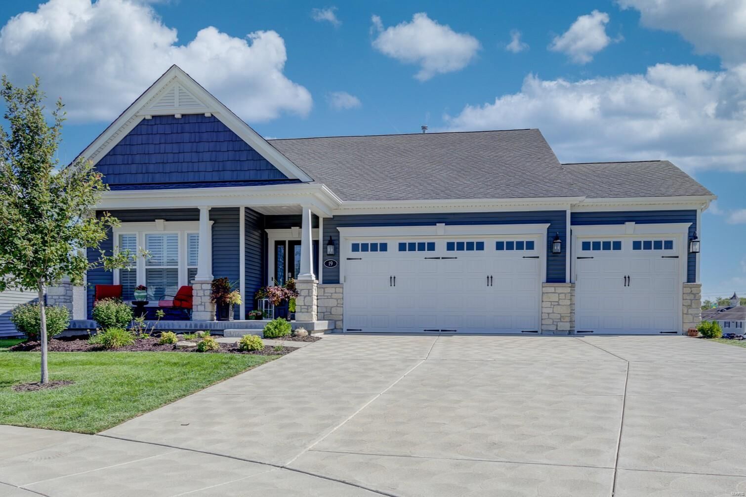 Property Photo: 19 Greenleigh Court MO 63303