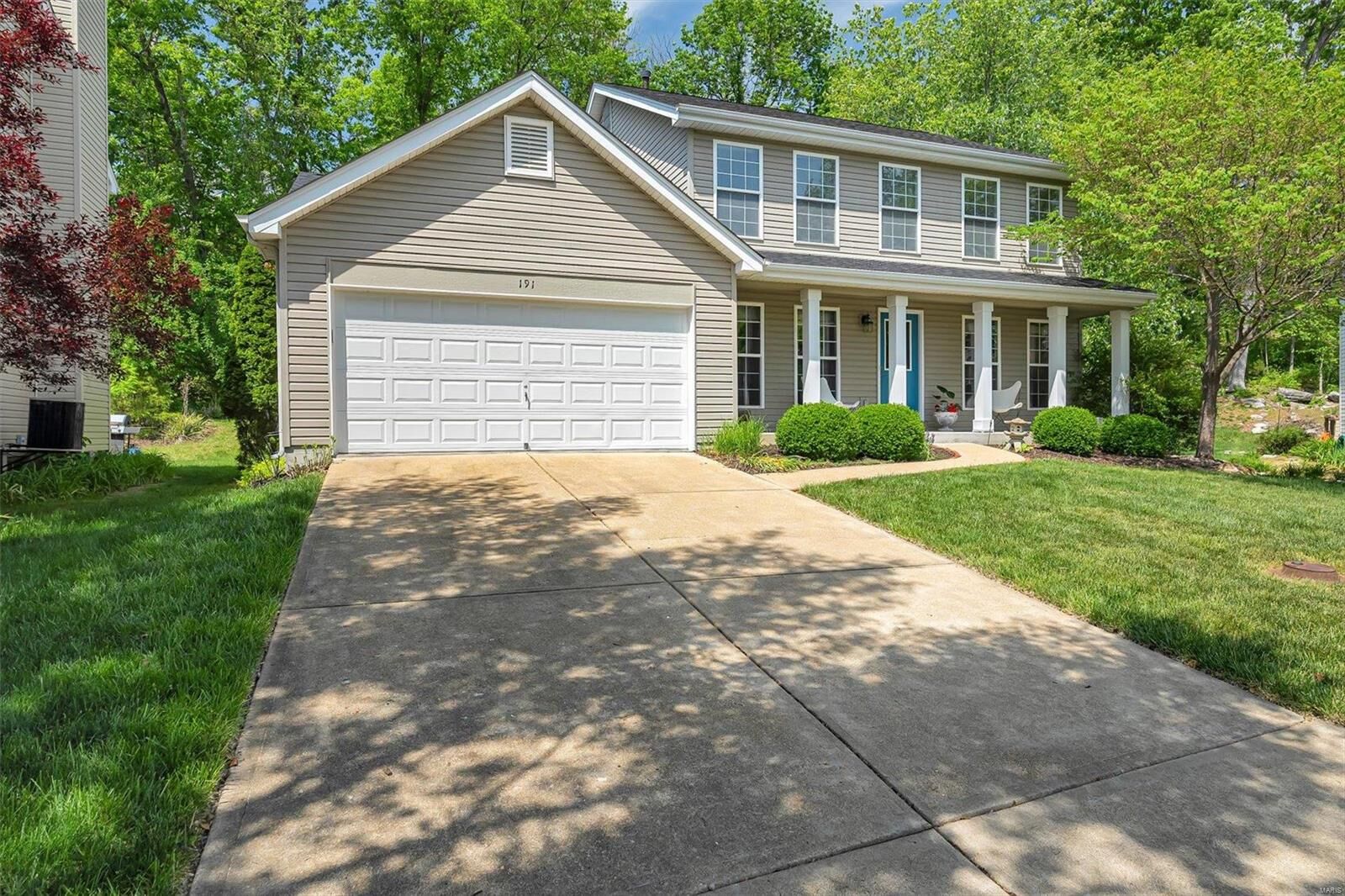 Property Photo:  191 Hunters Lake Court  MO 63025 