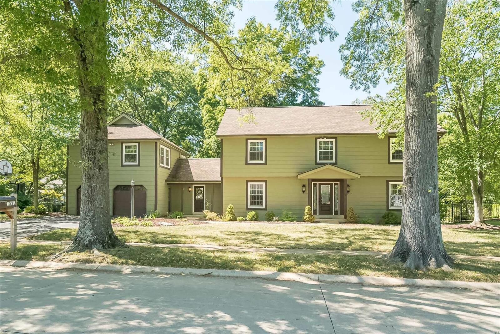Property Photo: 1535 Yarmouth Point Drive MO 63017