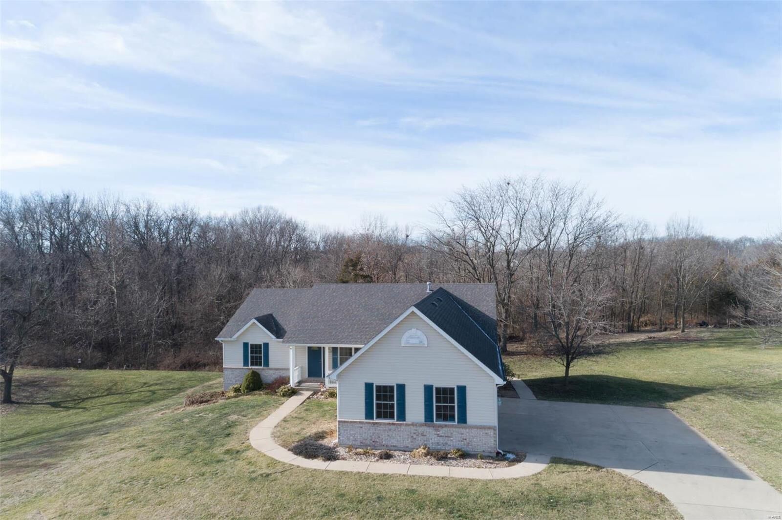 Property Photo: 1235 Highland Circle Drive MO 63385