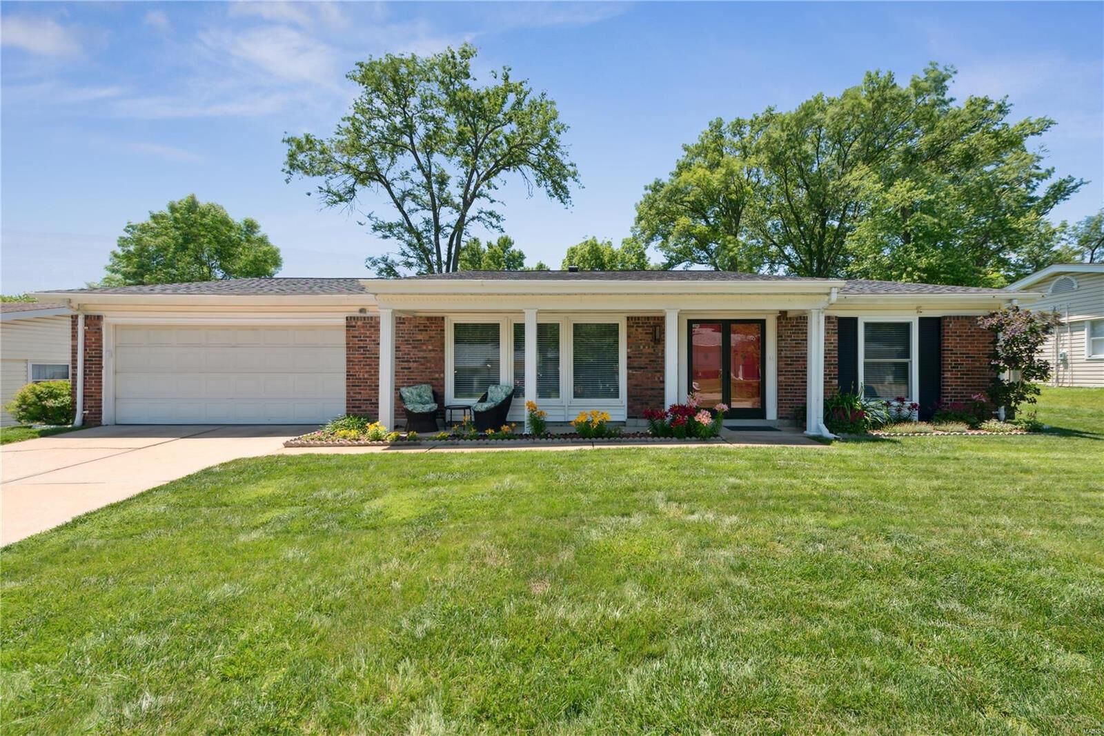 Property Photo: 5060 Kempf Drive MO 63128
