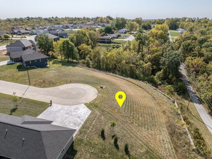 Property Photo: 62 McIntosh Court MO 63401