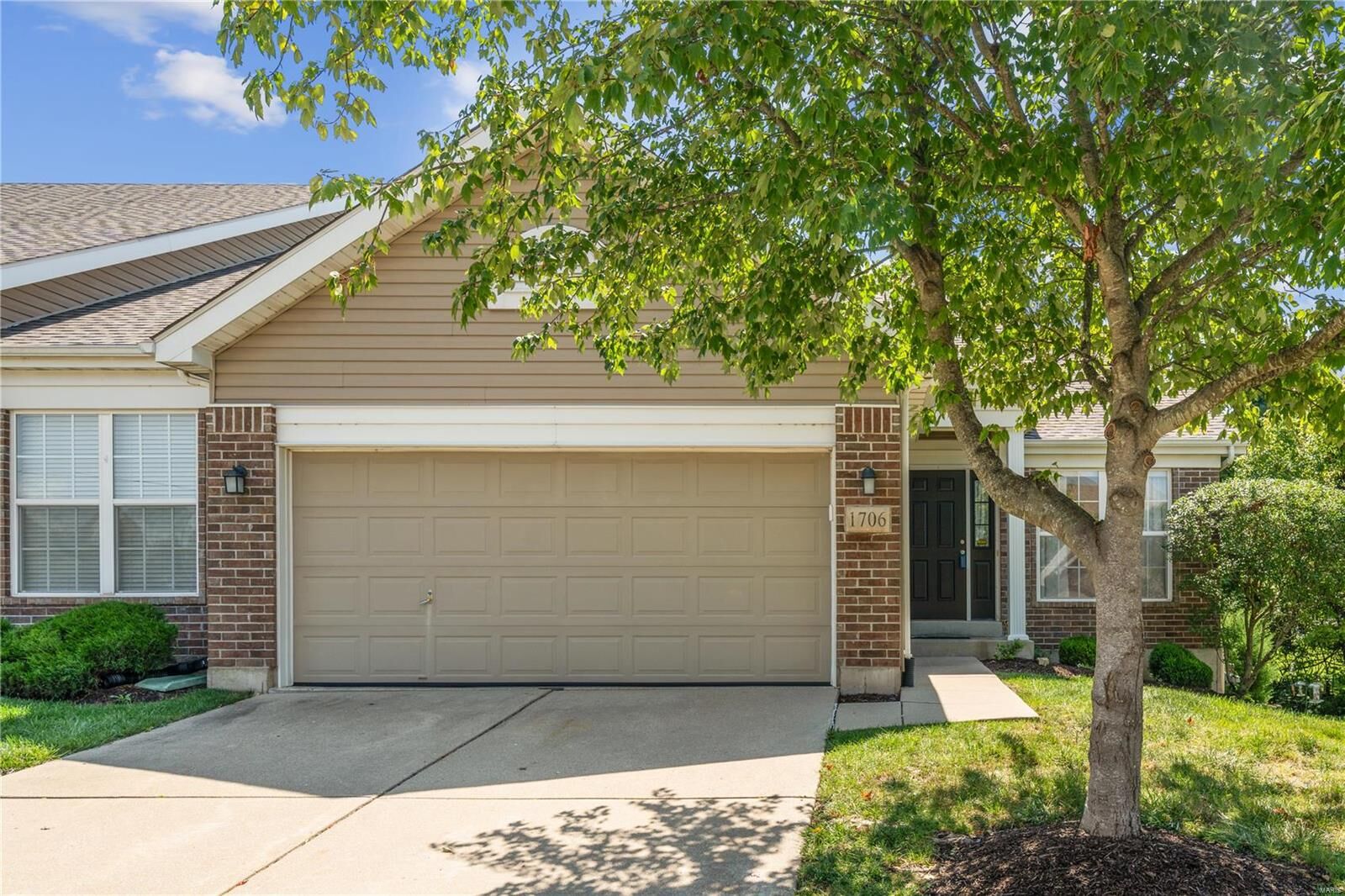 Property Photo: 1706 Preston Centre Drive MO 63026