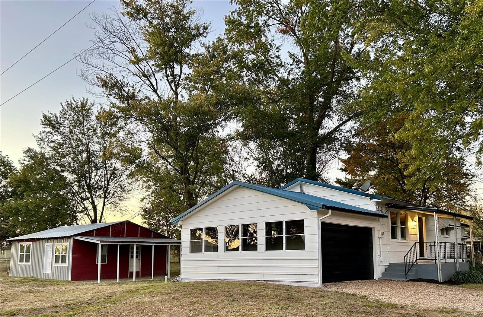 Property Photo: 2037 Happy Ln MO 65041