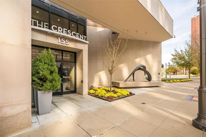 155 Carondelet Plaza 710  St Louis MO 63105 photo