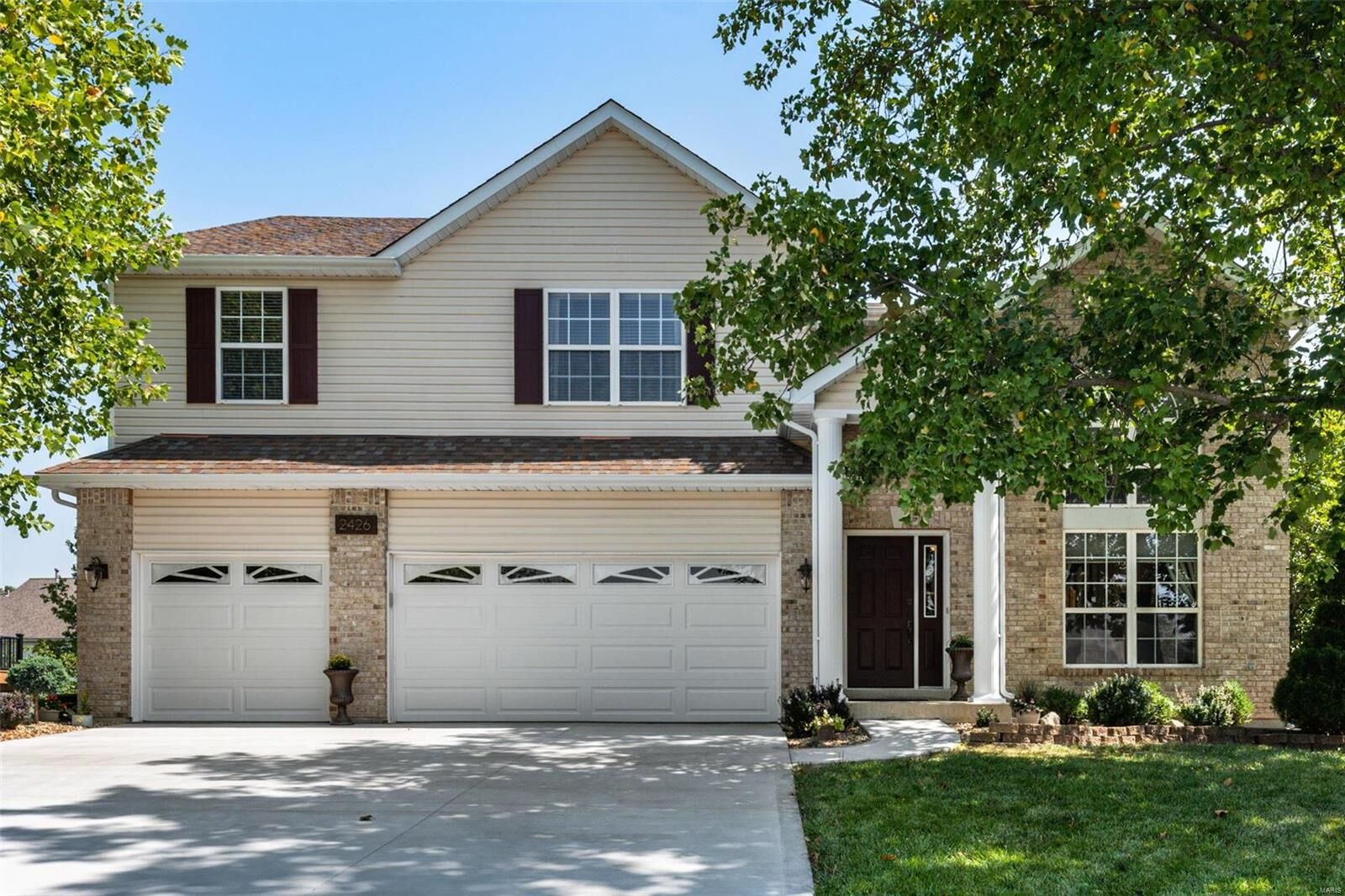 Property Photo: 2426 Dunheath Lane MO 63368