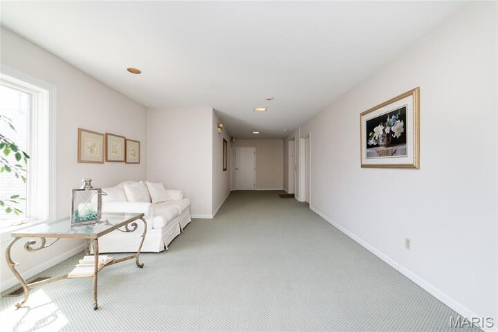 Property Photo:  1632 Lake Knoll Drive 1P  MO 63367 