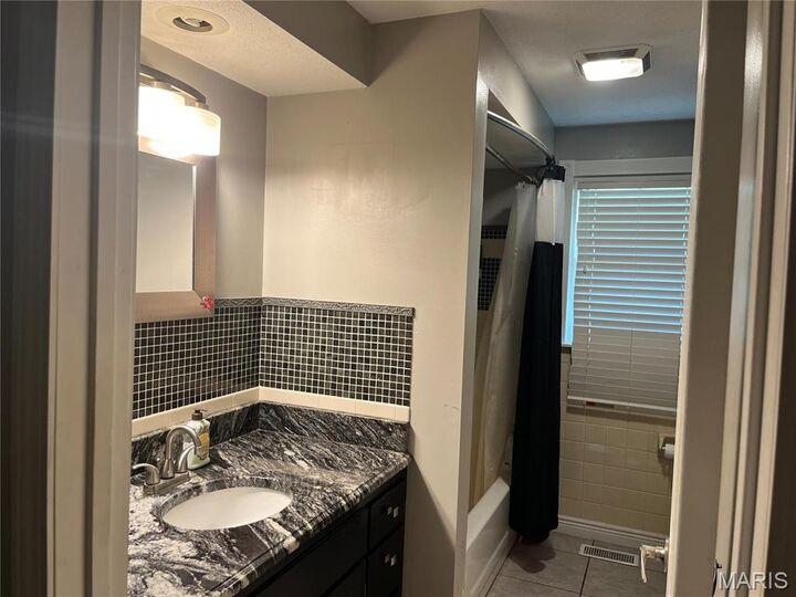 Property Photo:  707 Union Street  MO 63764 