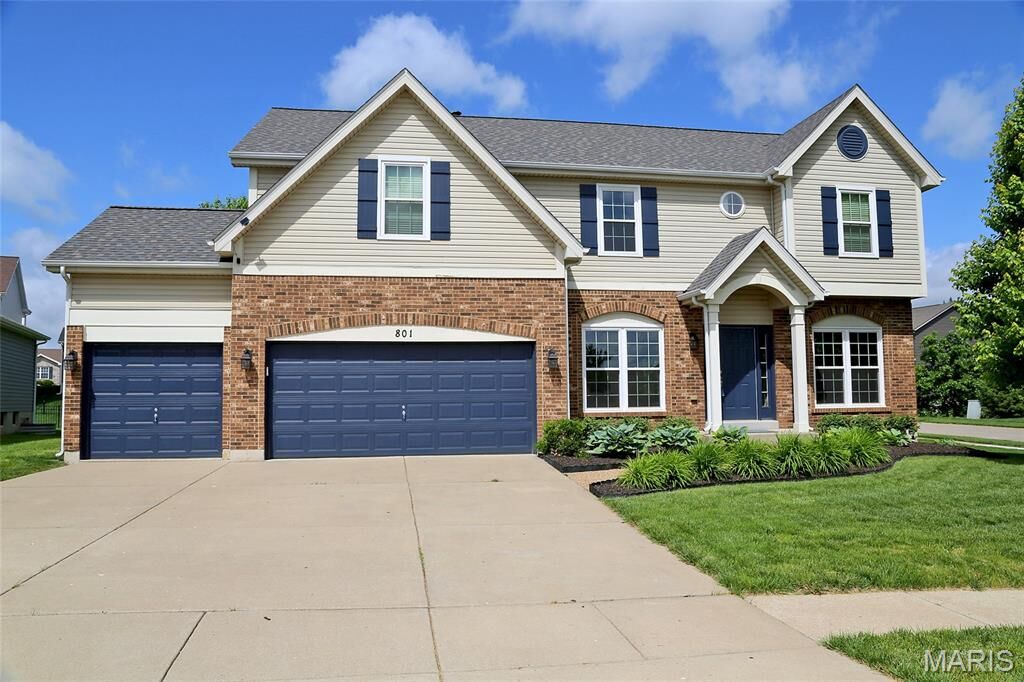 Property Photo:  801 Caspian Drive  MO 63385 