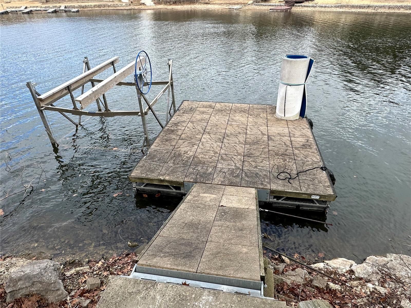 Property Photo: 1356 S Lake Sherwood Drive MO 63357