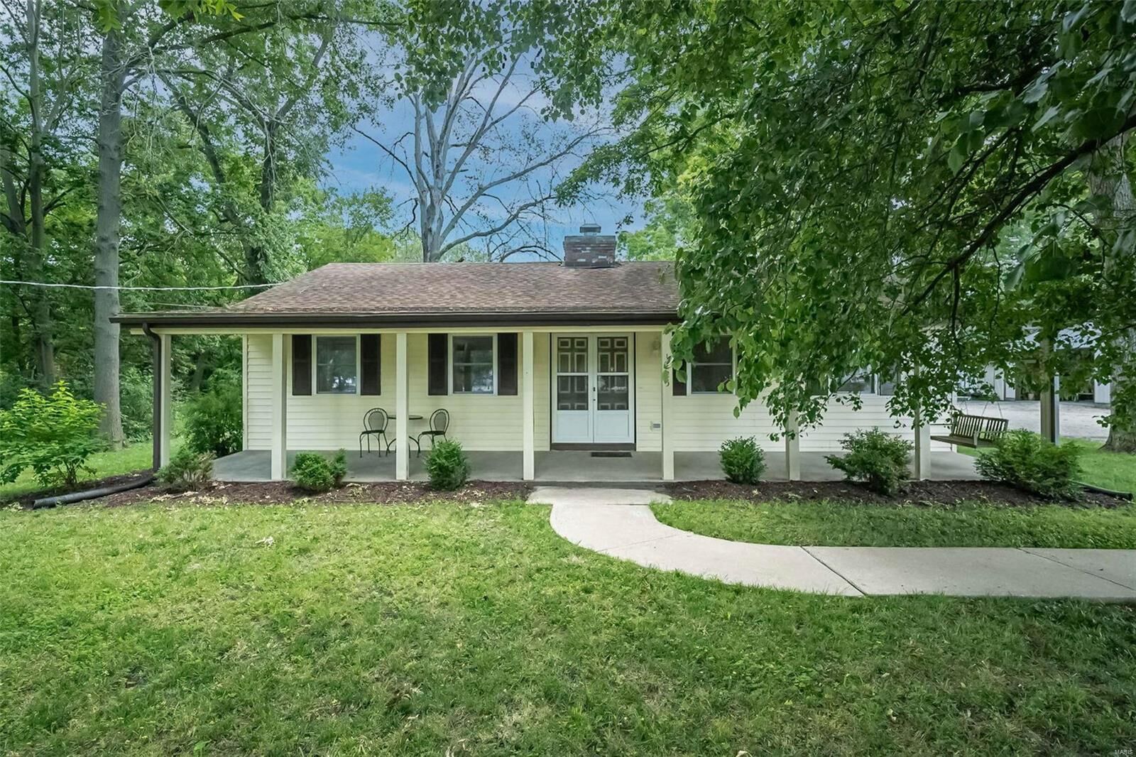 Property Photo: 1225 Church Street MO 63373