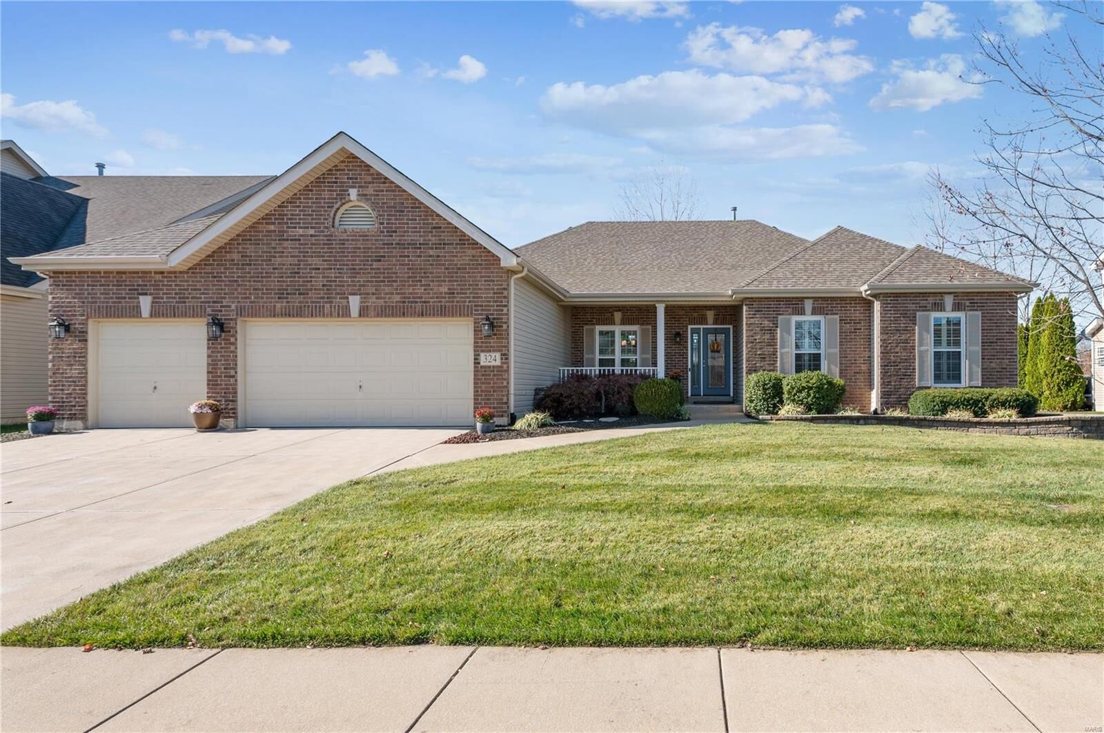 Property Photo: 324 Trailhead Way MO 63368