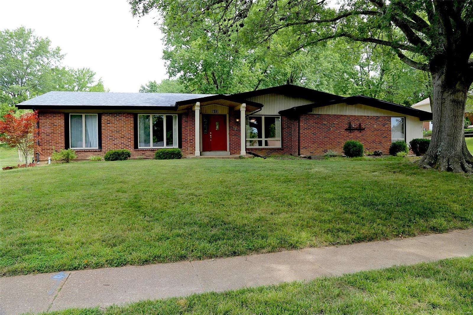 Property Photo:  613 Claymont Drive  MO 63011 