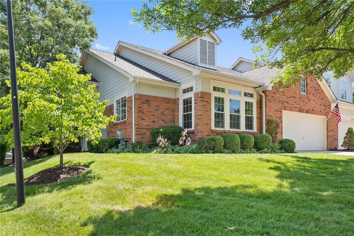 100 Chesterfield Bluffs Drive  Chesterfield MO 63005 photo