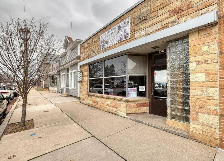 3459 S Kinnickinnic Ave  Milwaukee WI 53207 photo