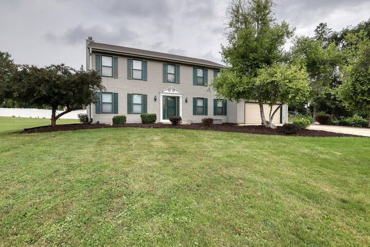 N75w13855 Appleton Ave  Menomonee Falls WI 53051 photo