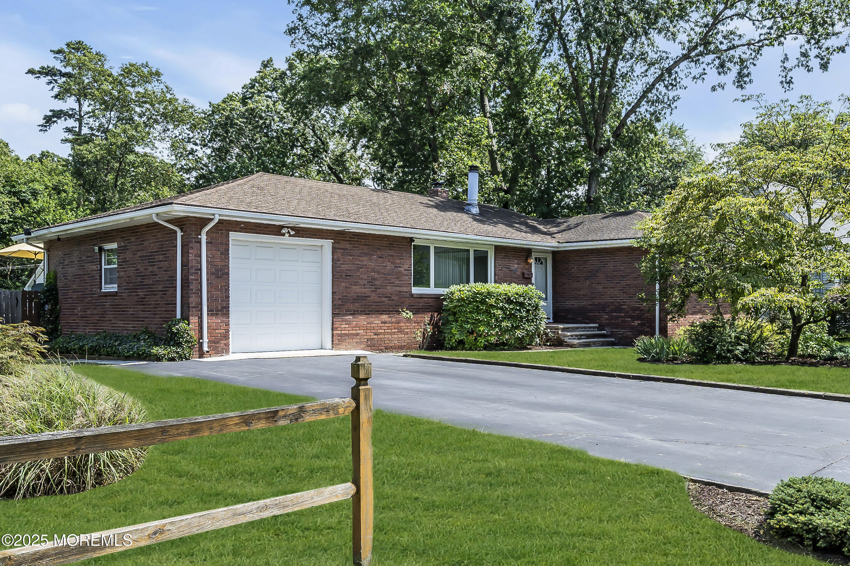 137 Wilson Avenue  Spotswood NJ 08884 photo